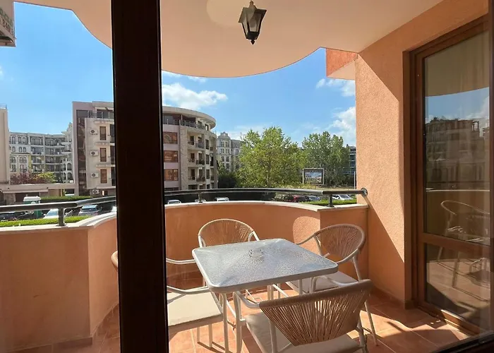 公寓 Kasandra 'д' 5 Sunny 阳光海滩